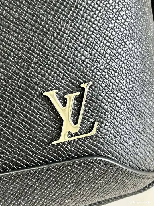 AAA Replica Ru VUITTON SLING AVENUE BAG LOUIS 0605